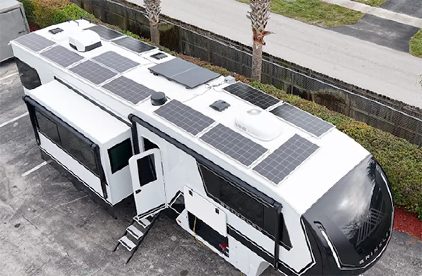 Brinkley RV Model Z 3515 with 13 solar panels on top
