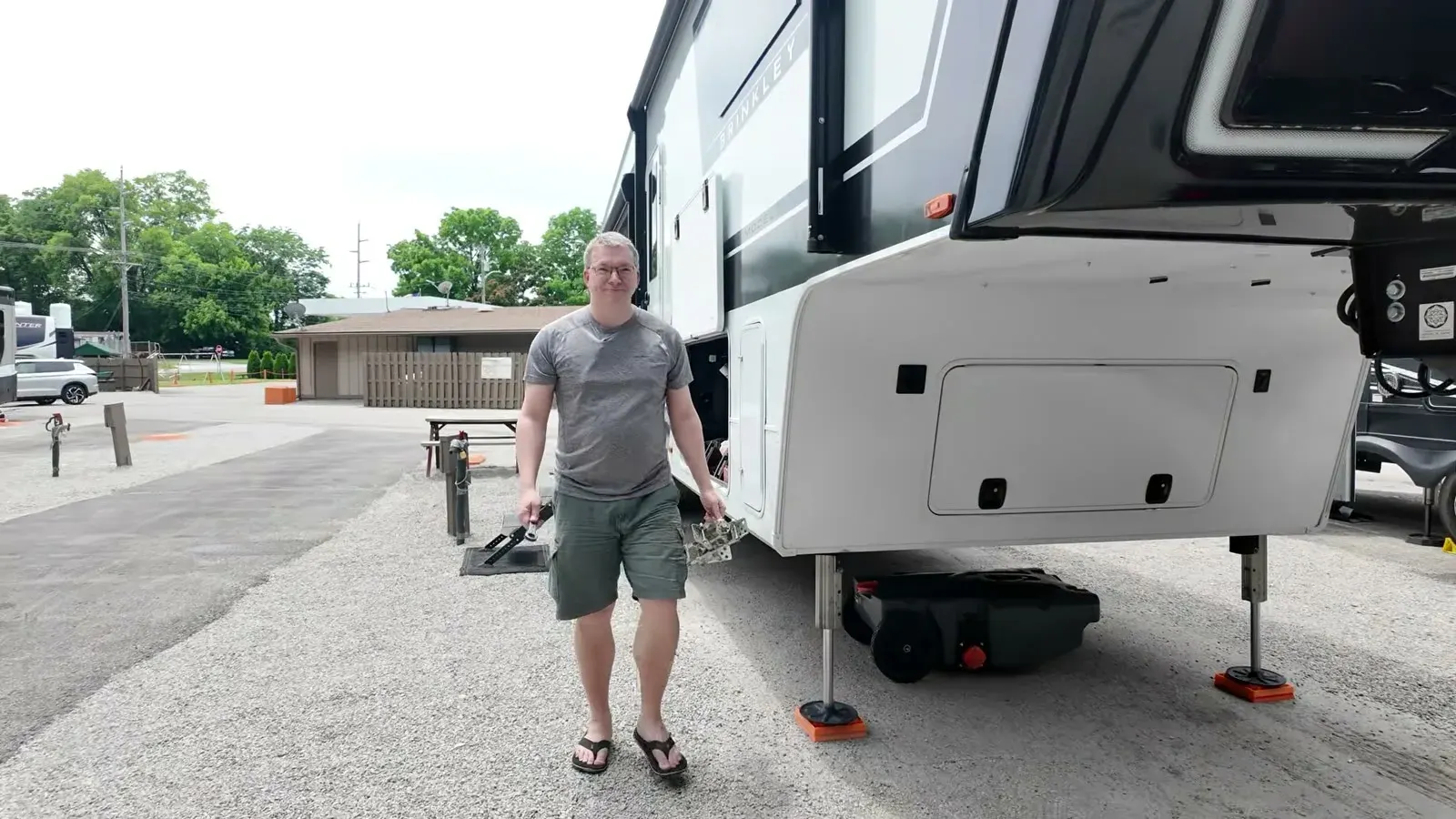 Louisville North Campground: Close to Downtown, Very Tight for a Big Rig